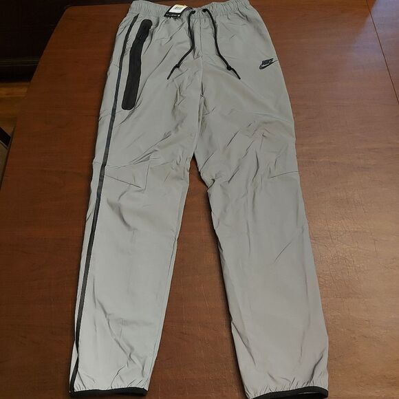 Nike Tech Woven Flash Pants Reflect Silver Black FZ7587-035 Men's